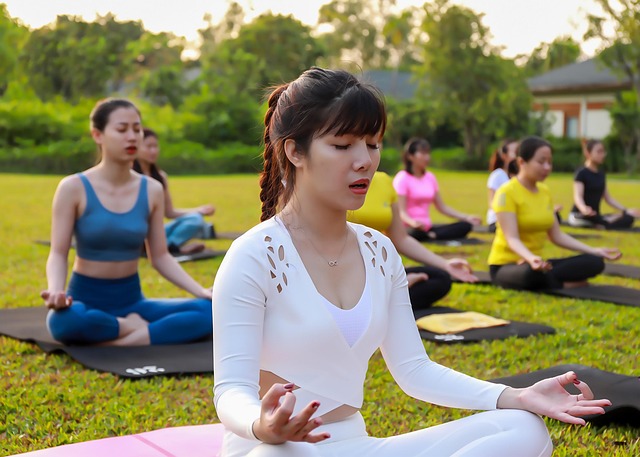 yoga, meditation, women, park, outdoors, mindfulness, international yoga day, yo - hormonal health